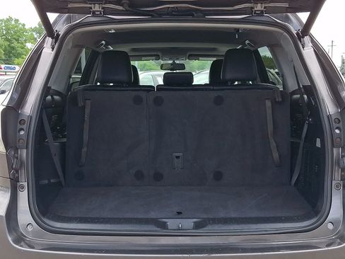 Used 2016 Toyota Highlander XLE AWD/4WD image 30