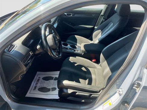 Used 2023 Honda Civic Sport image 19
