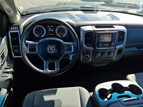 Used 2024 RAM 1500 Classic SLT AWD/4WD image 11