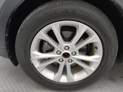 Used 2019 Ford Escape SE FWD image 31