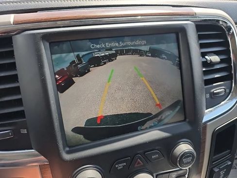 Used 2015 RAM 1500 Laramie w/ Convenience Group AWD/4WD image 27