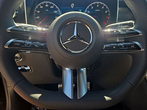 New 2026 Mercedes-Benz GLC 300 4MATIC image 25