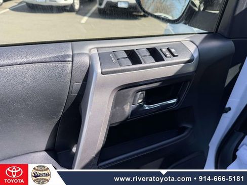 Certified 2024 Toyota 4Runner SR5 Premium w/ Moonroof Package image 5
