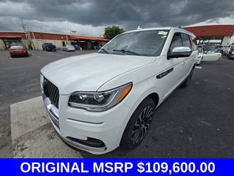 Used 2022 Lincoln Navigator L Black Label AWD/4WD image 2