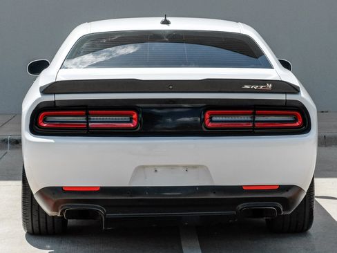 Used 2018 Dodge Challenger R/T Scat Pack RWD image 14