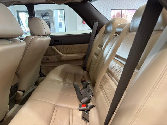Used 1990 Lexus ES 250 FWD image 16
