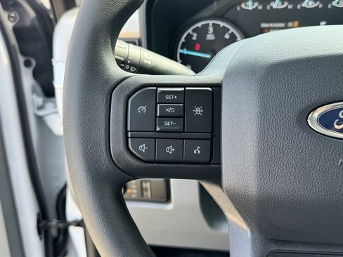 New 2024 Ford F550 4x4 Regular Cab Super Duty image 17