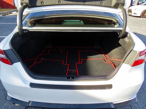 Used 2023 Toyota Camry XSE image 30