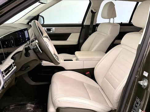 Used 2025 Hyundai Santa Fe Calligraphy FWD image 28