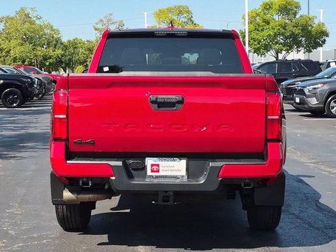 Used 2026 Toyota Tacoma SR5 AWD/4WD image 7