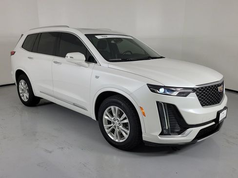 Certified 2023 Cadillac XT6 Luxury FWD image 1