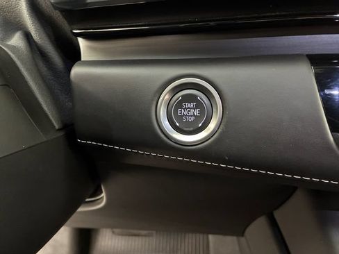 Used 2024 Cadillac Escalade ESV Sport Platinum w/ LPO, ONYX Package AWD/4WD image 24