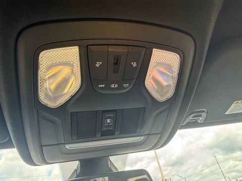 Used 2019 RAM 1500 Big Horn AWD/4WD image 26