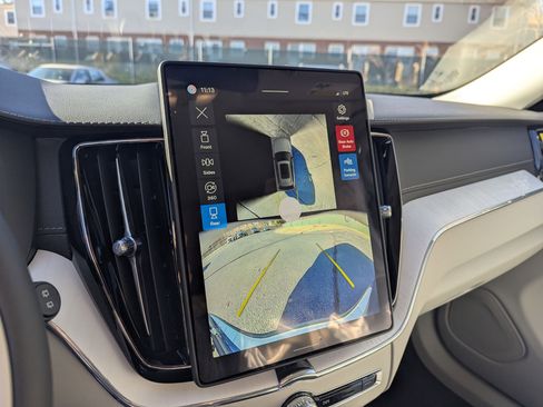 New 2026 Volvo XC60 B5 Ultra w/ Protection Package Premier image 15