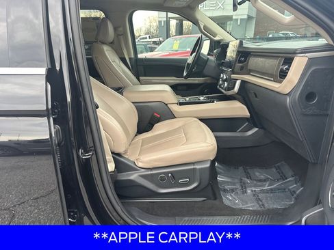 Used 2024 Ford Expedition Max Limited image 13
