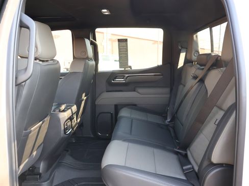 Certified 2025 Chevrolet Silverado 1500 ZR2 w/ Technology Package image 26