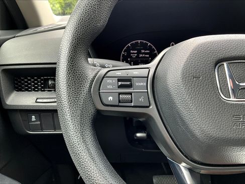 Used 2024 Honda CR-V LX image 11