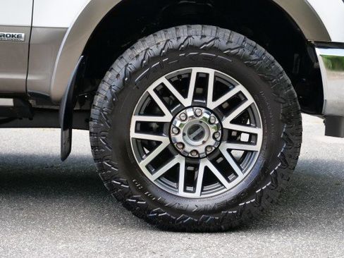 Used 2021 Ford F250 Lariat w/ Lariat Ultimate Package image 49