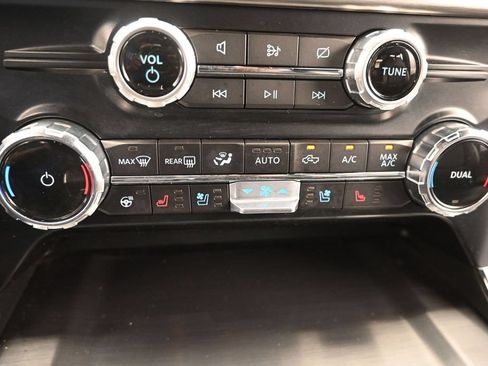 Used 2023 Ford F150 Lariat w/ Equipment Group 502A High AWD/4WD image 33