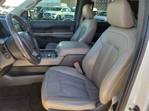 Used 2021 Ford Expedition Limited image 16