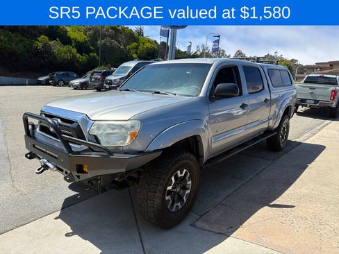 Used 2014 Toyota Tacoma 4x4 Double Cab w/ SR5 Package image 3