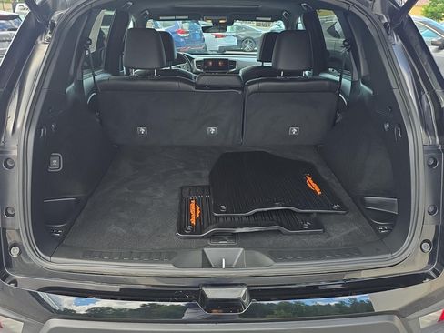 Used 2025 Honda Passport TrailSport image 7