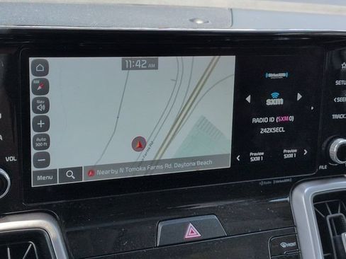 Used 2022 Kia Sorento EX w/ Panoramic Sunroof Package FWD image 22