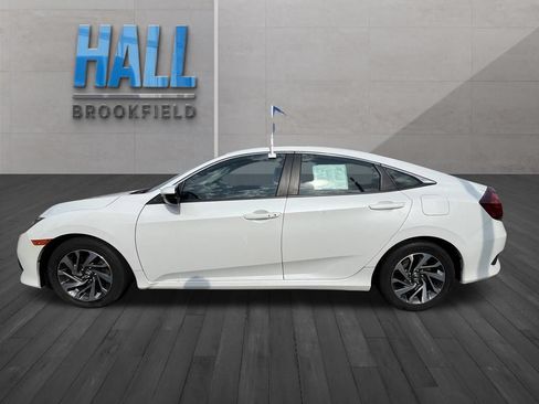 Used 2016 Honda Civic EX image 2