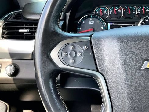 Used 2020 Chevrolet Tahoe LT RWD image 11