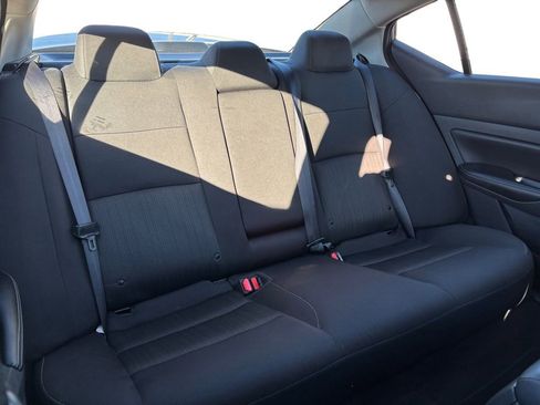 Used 2024 Nissan Altima 2.5 SV image 23