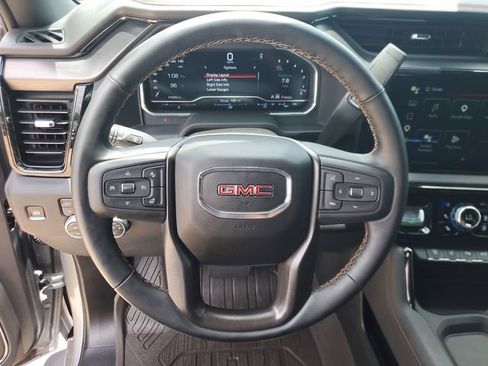 Used 2025 GMC Sierra 2500 AT4 w/ AT4 Premium Plus Package AWD/4WD image 19