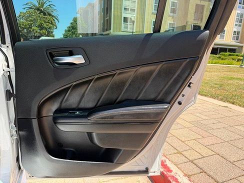 Used 2018 Dodge Charger R/T RWD image 60