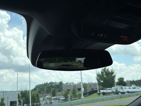 Used 2025 Honda Prologue Touring image 27