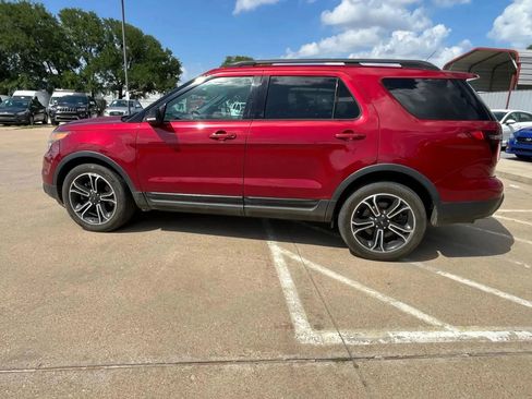 Used 2015 Ford Explorer Sport image 8