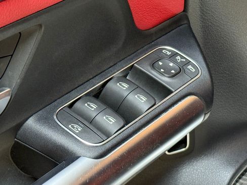 Used 2021 Mercedes-Benz GLA 45 AMG 4MATIC image 26