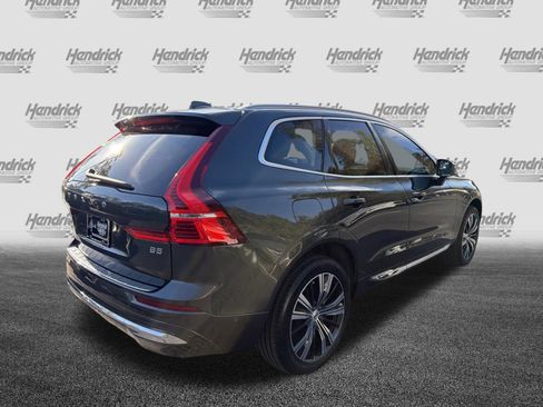 Certified 2022 Volvo XC60 B5 Inscription w/ Advanced Package image 10