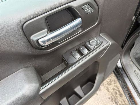 Used 2020 Chevrolet Silverado 1500 Custom w/ Custom Value Package image 37