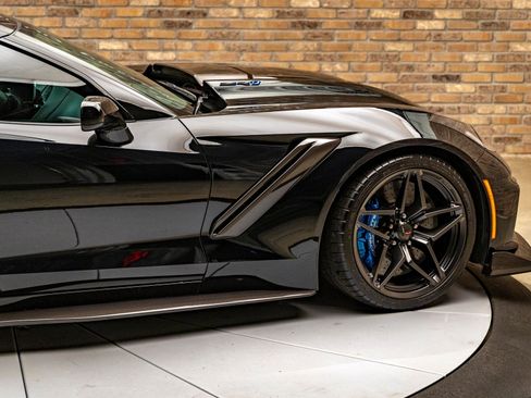 Used 2019 Chevrolet Corvette ZR1 image 10