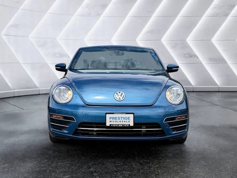 Used 2017 Volkswagen Beetle 1.8T S FWD image 2