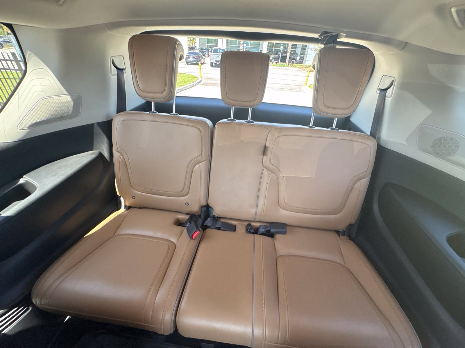 Used 2026 INFINITI QX80 Luxe w/ Cargo Package RWD image 34