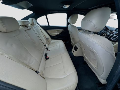 Used 2017 BMW 330i Sedan image 19