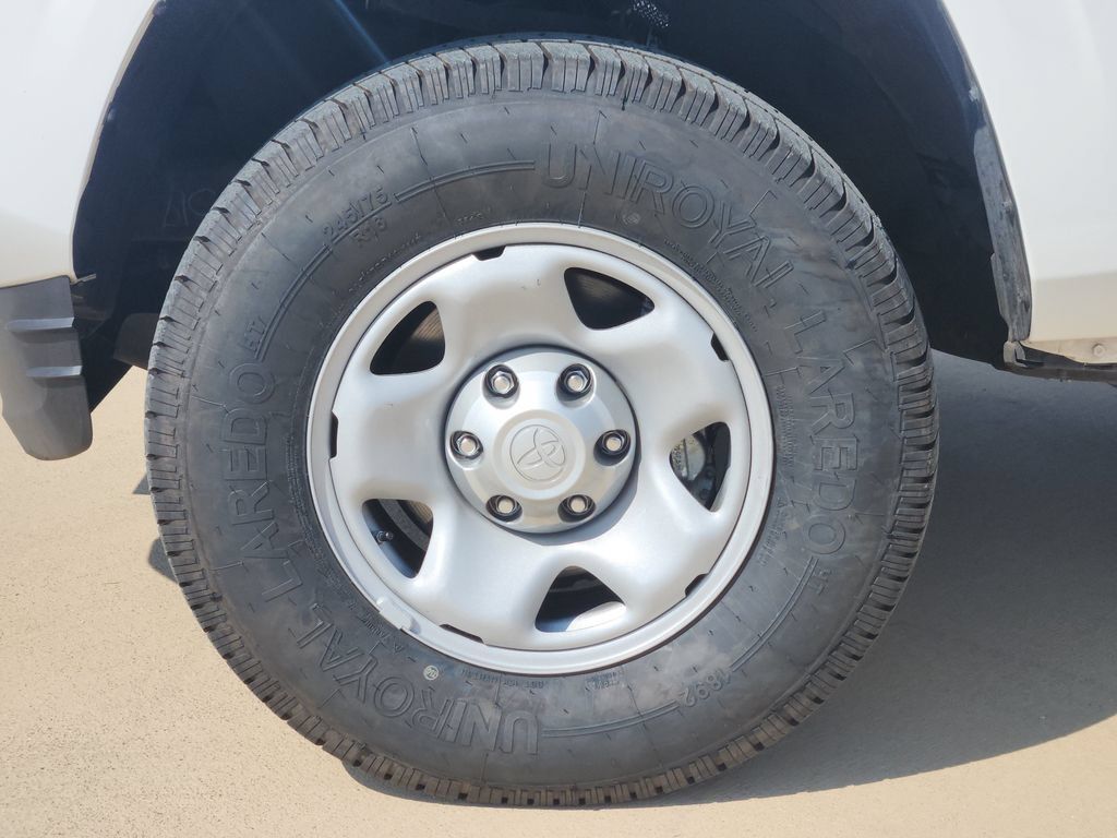 Used 2023 Toyota Tacoma SR RWD image 8