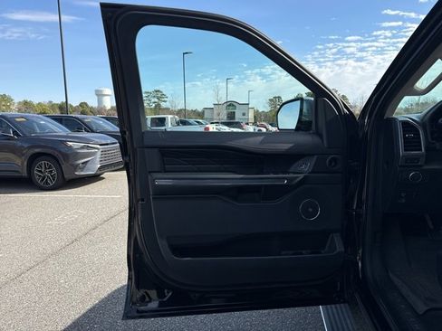 Used 2020 Ford Expedition Max Platinum image 6