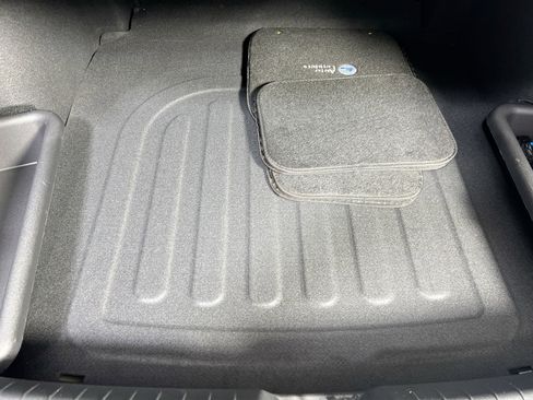 Used 2023 Hyundai Sonata Limited w/ Preferred Accessory Package image 27