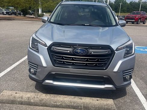 Used 2024 Subaru Forester Touring w/ POP Package 3 AWD/4WD image 2
