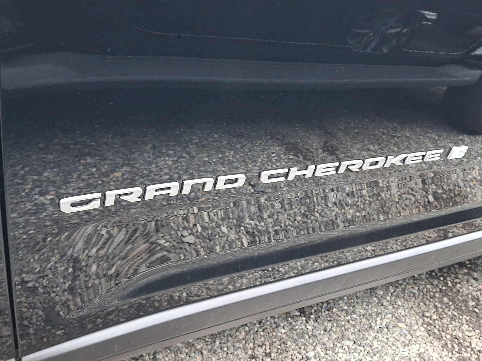 New 2026 Jeep Grand Cherokee Laredo AWD/4WD image 5
