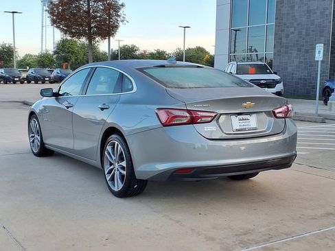 Used 2024 Chevrolet Malibu LT FWD image 2