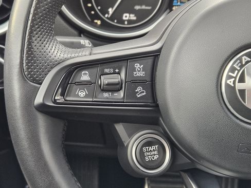 Used 2022 Alfa Romeo Stelvio Ti w/ Active Assist Plus Package image 34