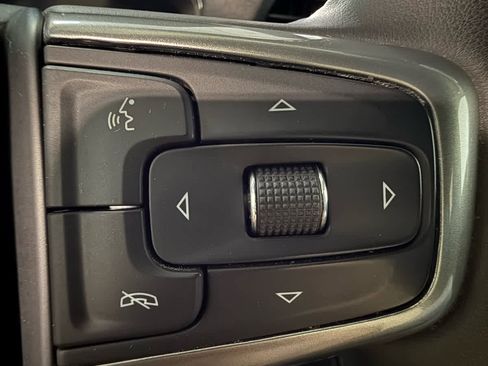 Used 2023 Chevrolet Silverado 1500 LT image 21