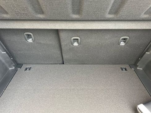 New 2026 Hyundai Venue SE image 13